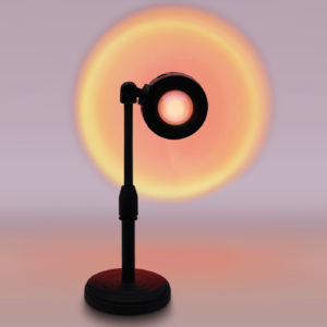 72tsk.ru - Атмосферная светодиодная настольная лампа с пультом Ambrella
